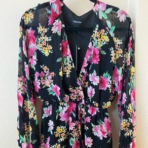 Yumi Kim Floral Naomi Romper small NWT